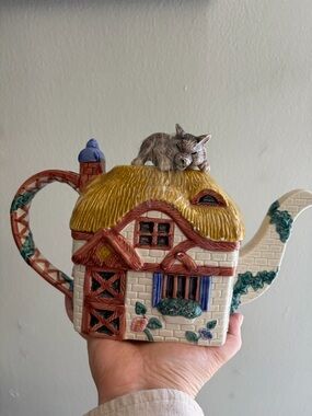 Hand-Painted Cottage Teapot with Sleeping Cat - Yellow Roof